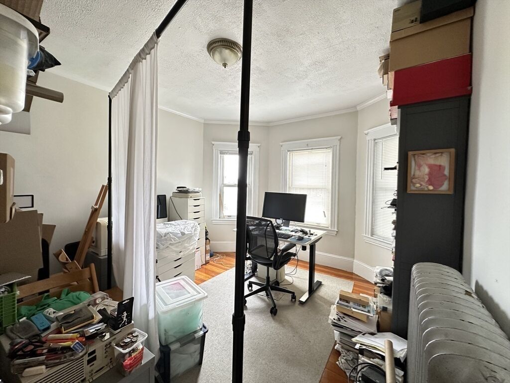 Building Photo - 43 Iffley Rd