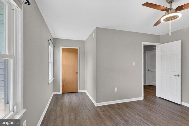 Building Photo - 21228 McFadden Square