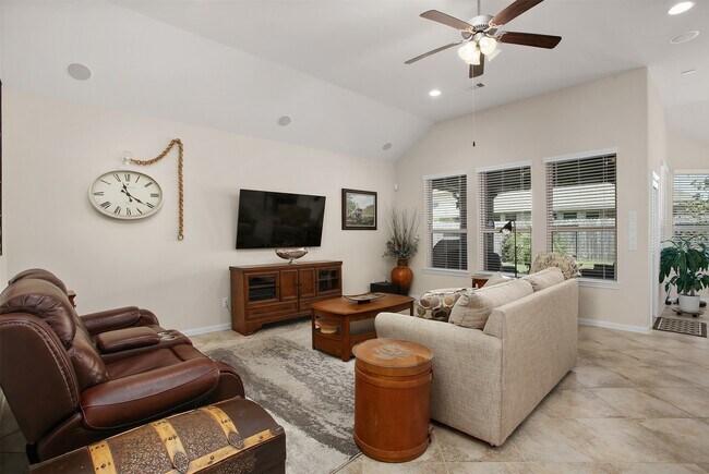 Building Photo - 4803 Ladona Ct