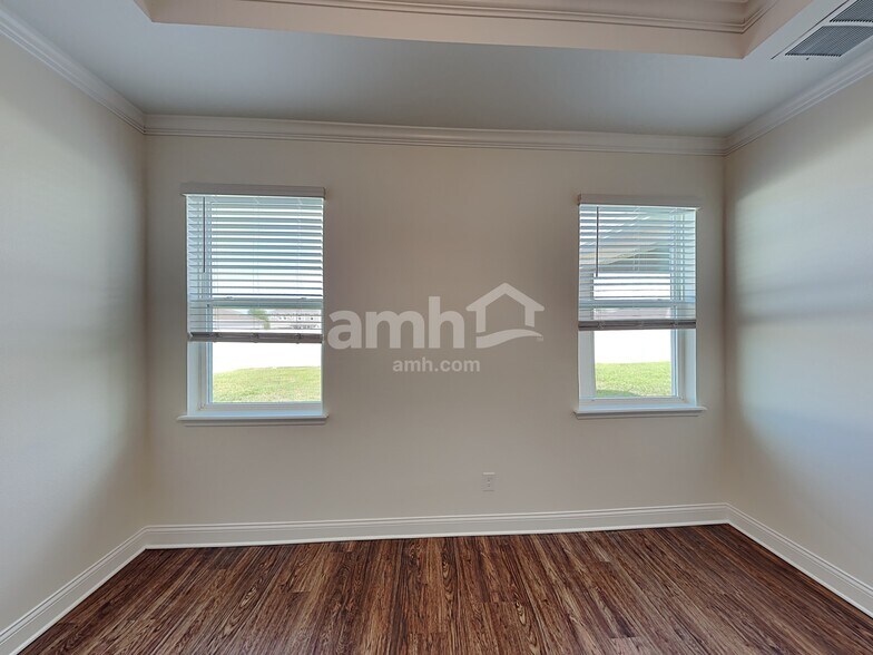 Building Photo - 1108 Winter Stone St