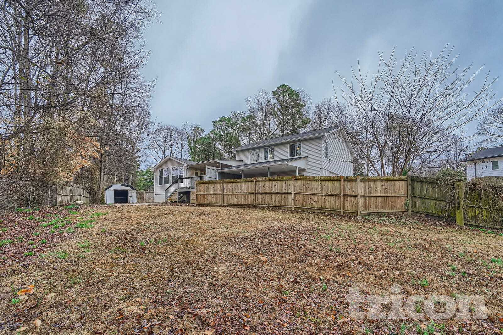 Building Photo - 635 Garden Grove Dr NW