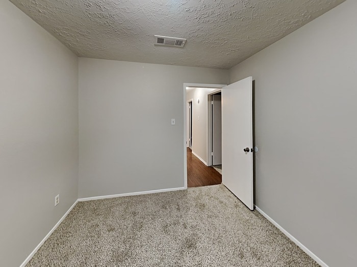 Building Photo - 4315 Sloangate Dr