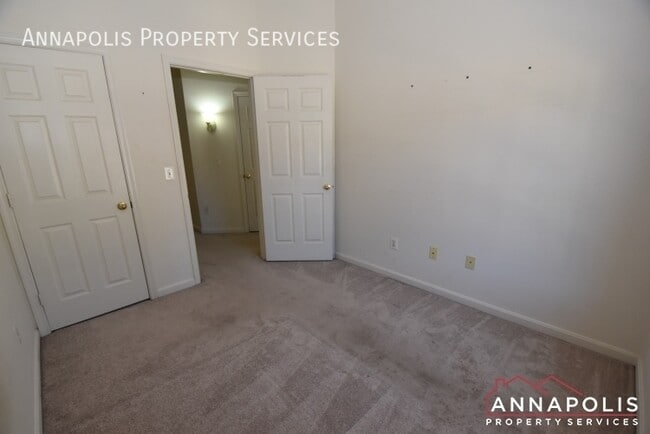 Building Photo - 1402 Peregrine Path