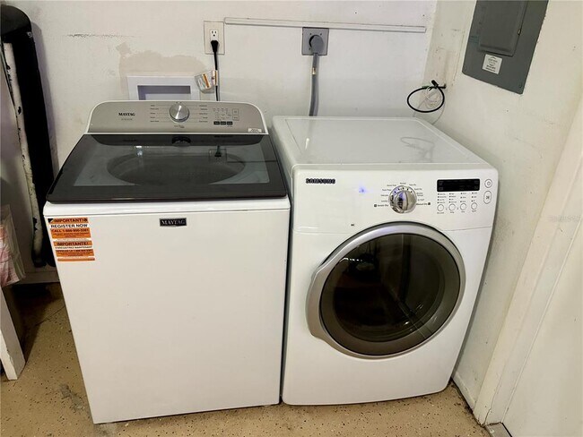 Building Photo - 1314 N Brink Ave