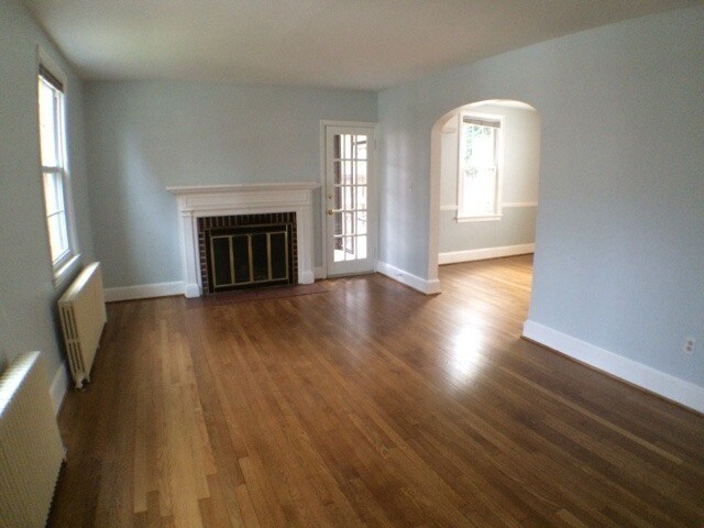 Building Photo - 4532 Middleton Ln