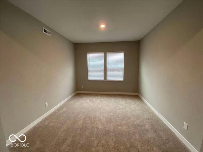 Building Photo - 17131 Seaboard Pl
