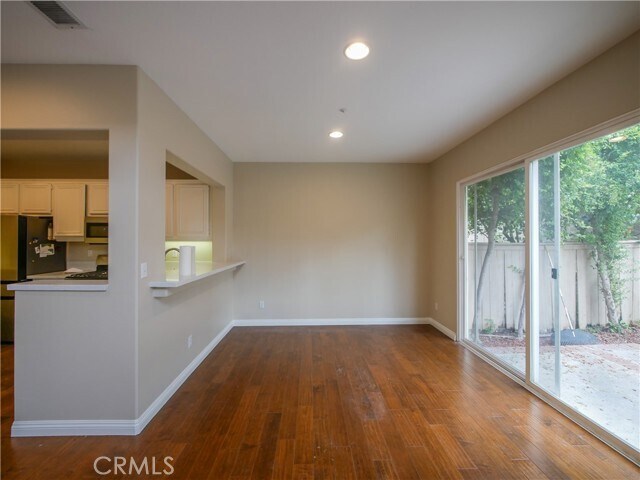 Building Photo - 67 Ardmore