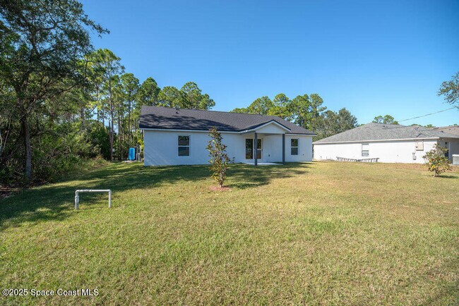 Building Photo - 1241 Platt Ave SW