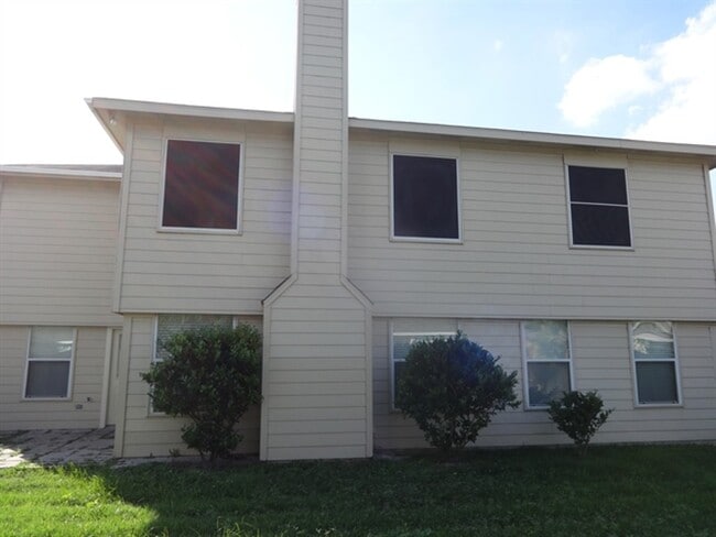 Building Photo - 14750 Autumn Glen Ct