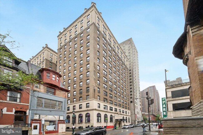 Building Photo - 1324 Locust St