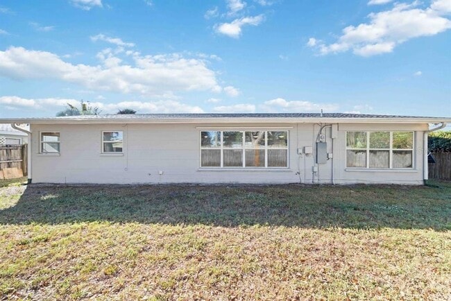 Building Photo - 2545 Clipper Ship Way