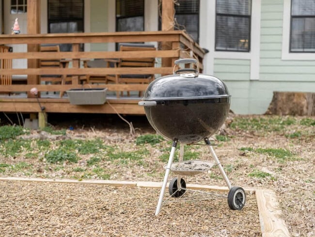 Building Photo - 2110 Loren Cir