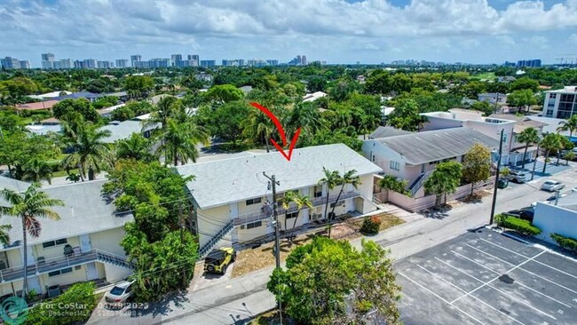 Building Photo - 4525 NE 21st Ave