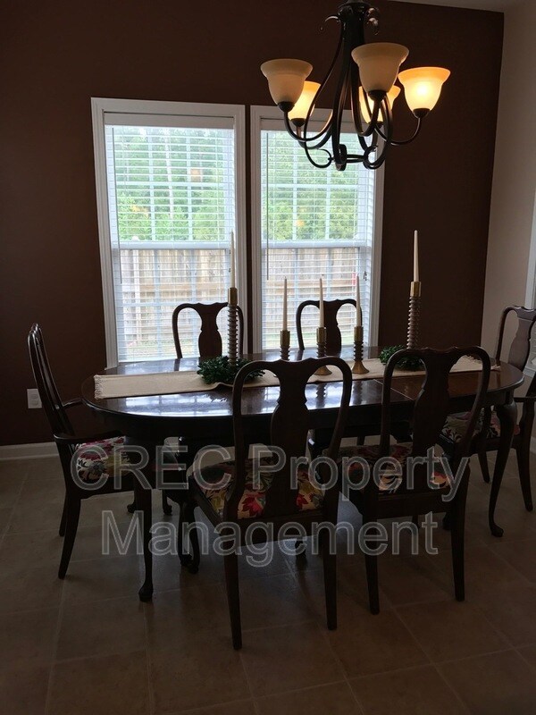 Building Photo - 272 Mayfield Dr