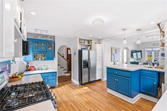 Building Photo - 901 S Trenton Ave