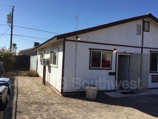 Building Photo - 2088 Del Rey Dr