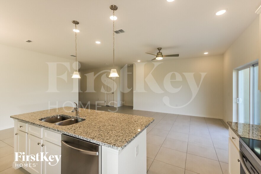 Building Photo - 213 Windsor Reserve Dr