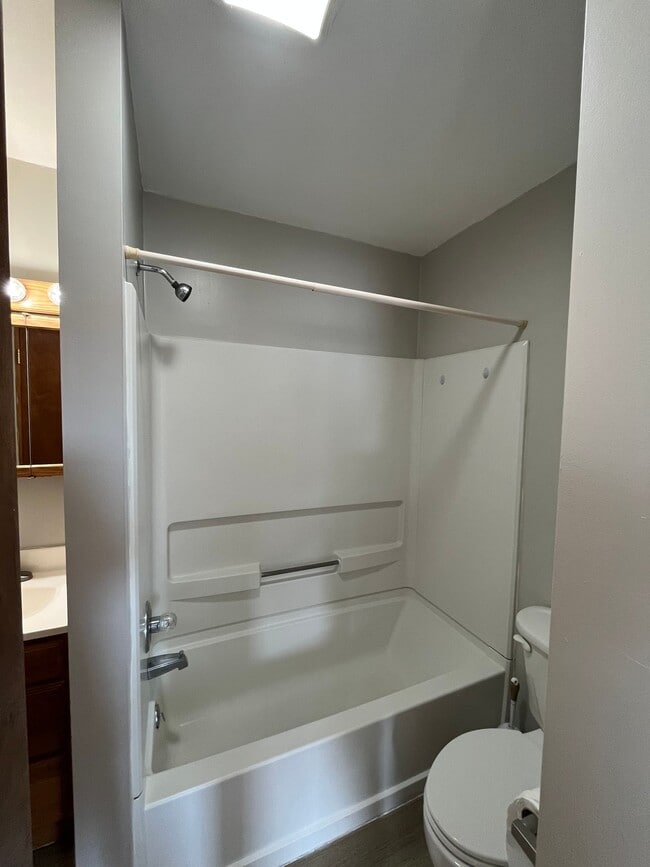 Building Photo - Utilities included!