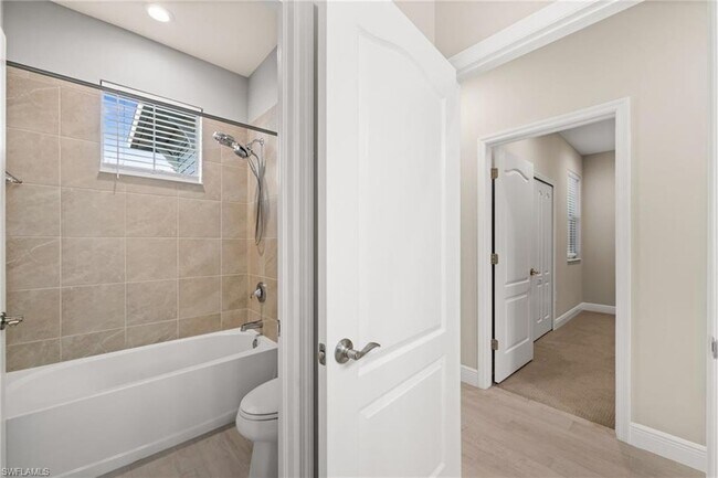 Building Photo - 2318 Sawyers Hill Rd