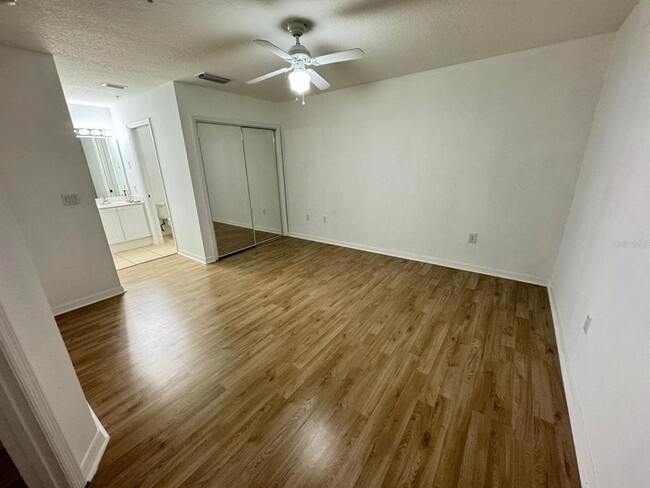 Building Photo - 2732 Club Cortile Cir