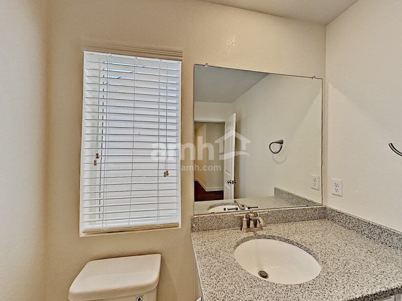 Building Photo - 4465 Crestone Peak St