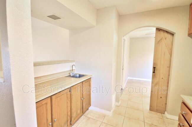 Building Photo - 27710 Connie Way