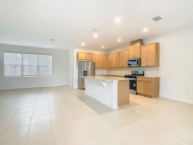 Building Photo - Brand New Luxury Town House in Island Village a Celebration, FL maintenance free community.