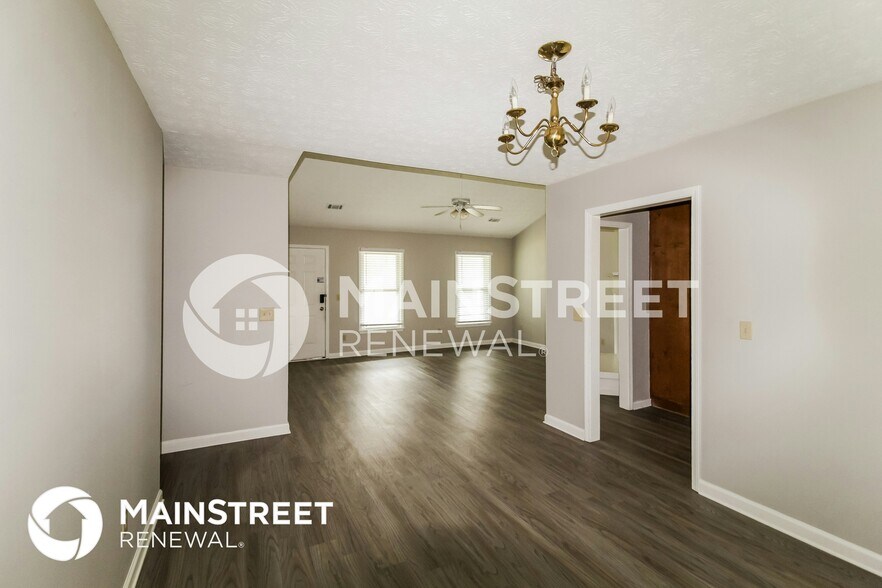 Building Photo - 608 Hunters Cove Ln
