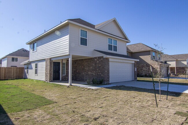 Building Photo - Leonard Crossing - 1006 Rice Drive, Bryan,...