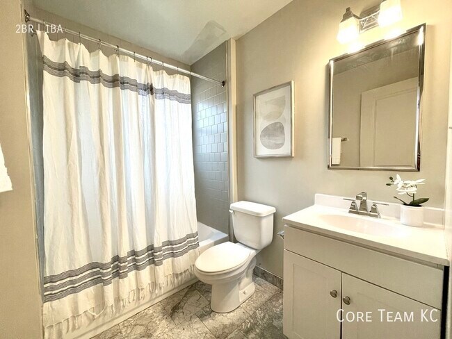 Building Photo - 4423 Roanoke Pkwy