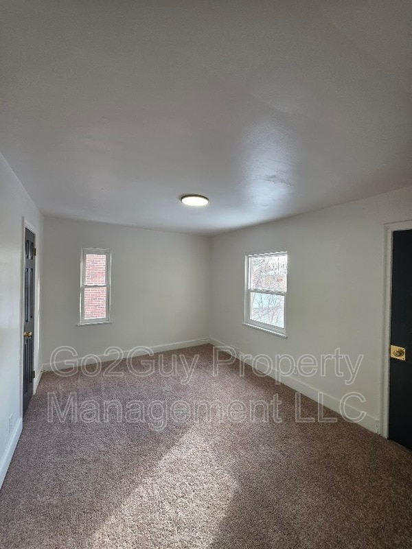 Building Photo - 4343 Berkshire St