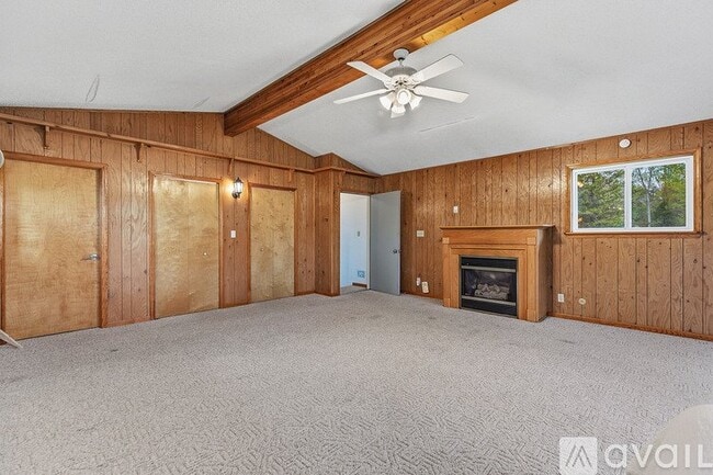 Building Photo - 1392 Maple Grove Rd