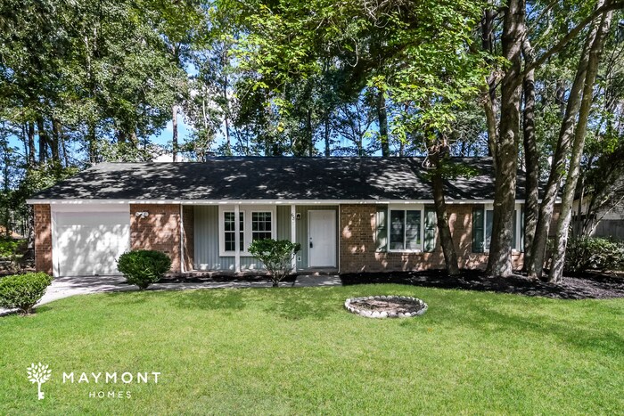 Primary Photo - 68 Peppertree Ln
