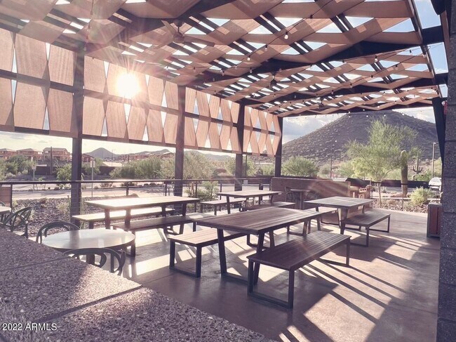 Building Photo - 31962 N 125th Ave