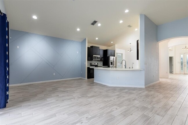 Building Photo - 488 Rocky Grv Ln