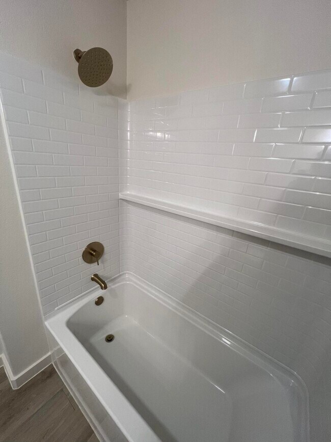 Building Photo - 13815 Gary Ave