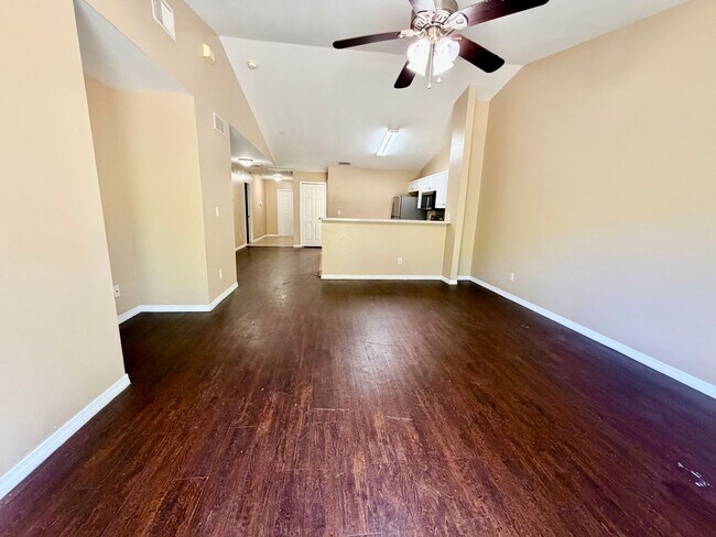 Building Photo - Charming 3BR/2BA Lehigh Acres Duplex with 1-Car Garage | Lawn Care & Salt Service Included