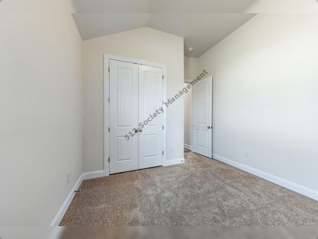 Building Photo - 320 Coral Gate Trail