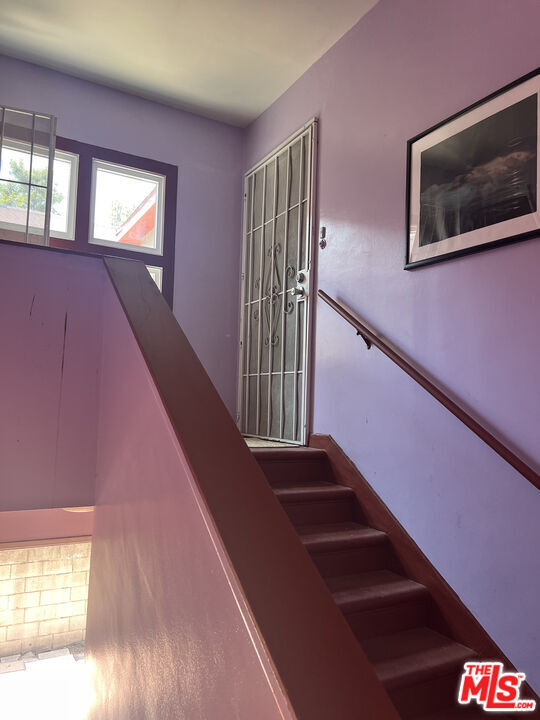 Building Photo - 4277 Tujunga Ave