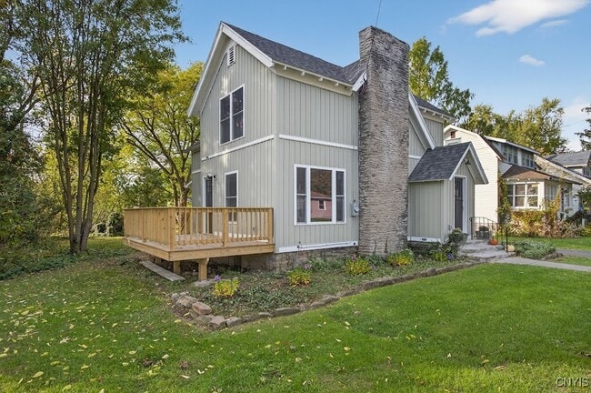 Building Photo - 127 E Warrington Rd