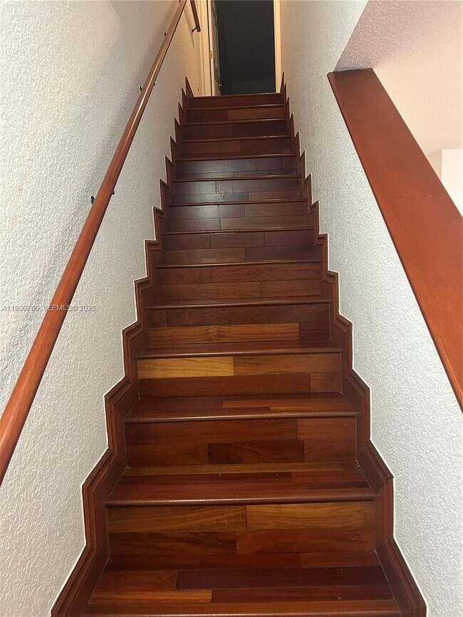 Building Photo - 3147 New York St