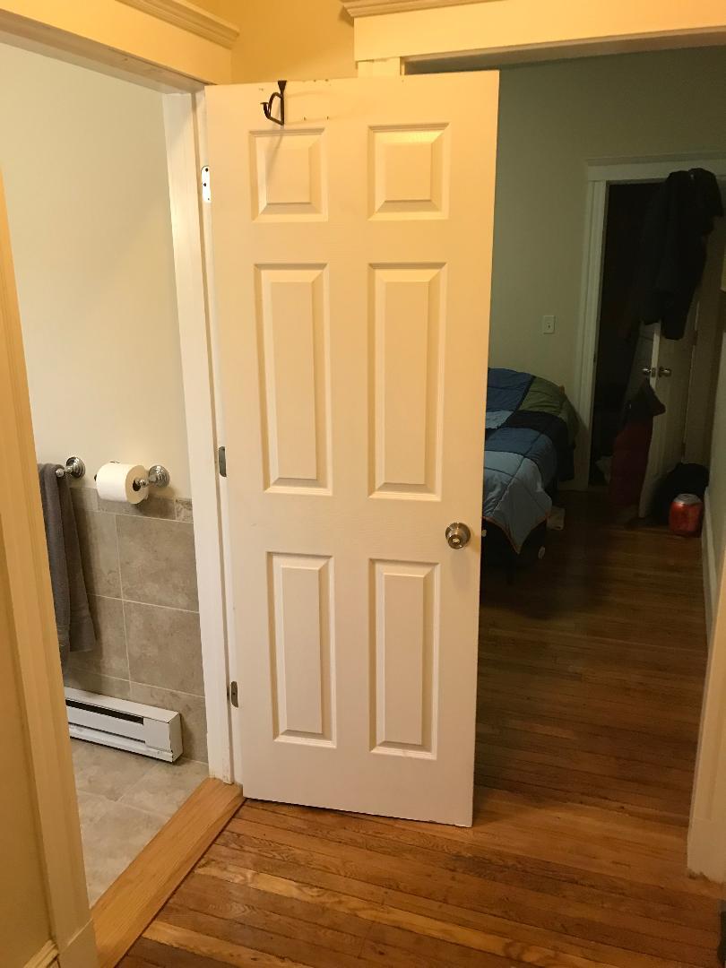 Building Photo - 61 Park Dr