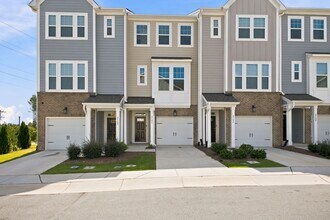Building Photo - 2106 Enrichment Wy