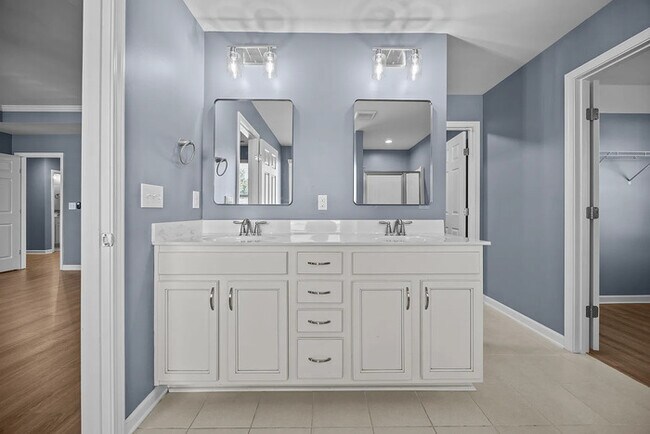 Building Photo - Earn Wealth While Leasing - Like a Homeowner - Lease to Own