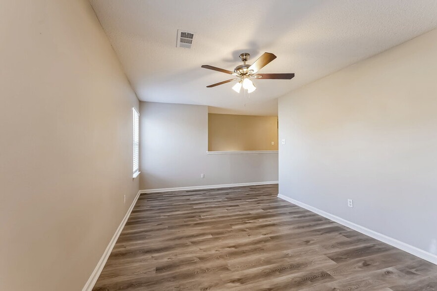 Building Photo - 20735 Fox Cliff Ln