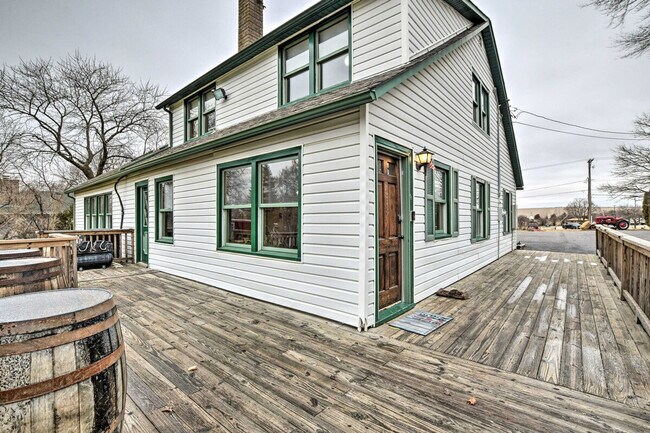 Building Photo - 27W272 E Devon Ave