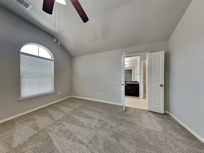 Building Photo - 17103 Amarose Dr