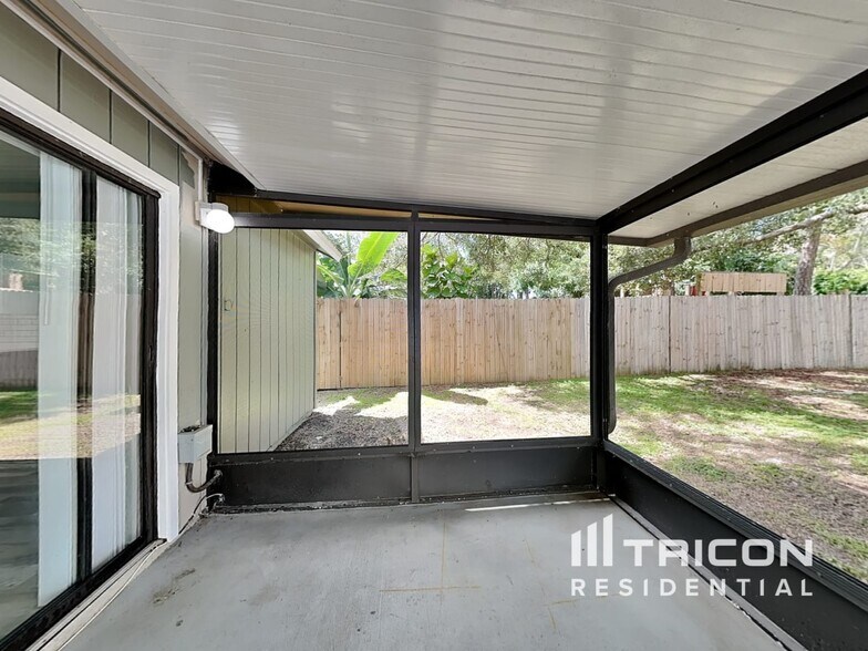 Building Photo - 4356 S Lockwood Ridge Rd