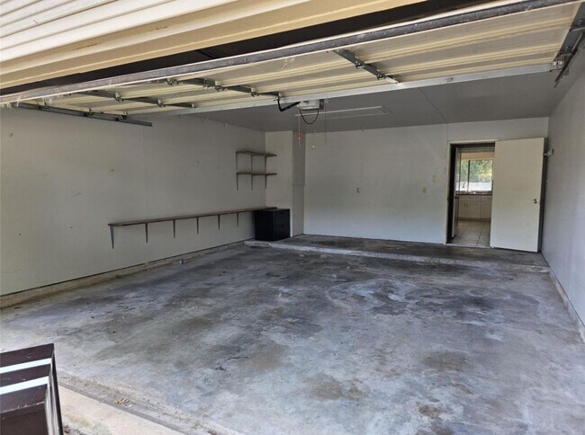 Building Photo - 14319 Whitecross Dr