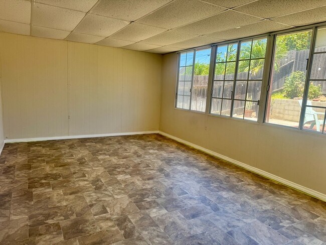 Building Photo - 12727 Neddick Ave